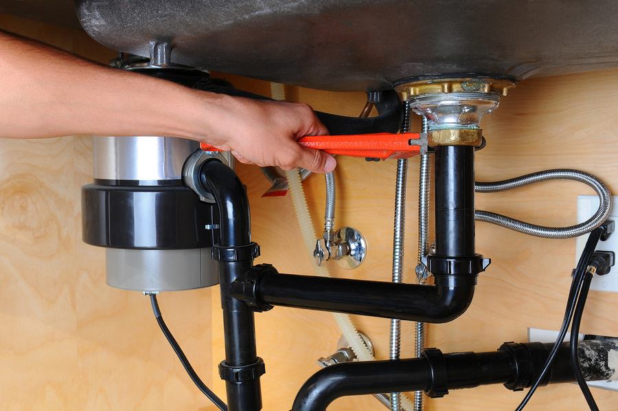 Garbage Disposal Installation in El Chaparral